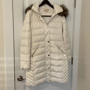 Women's White Puffer Coat with Faux Fur Hood